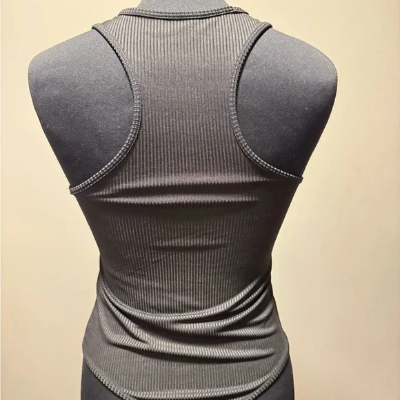 Black Ribbed Sleeveless Top - Picture 4 of 5